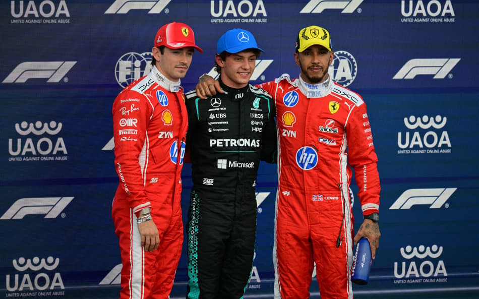 Grid de largada do GP da Inglaterra, com Charles Leclerc, Kimi Antonelli e Lewis Hamilton, na F1 2026