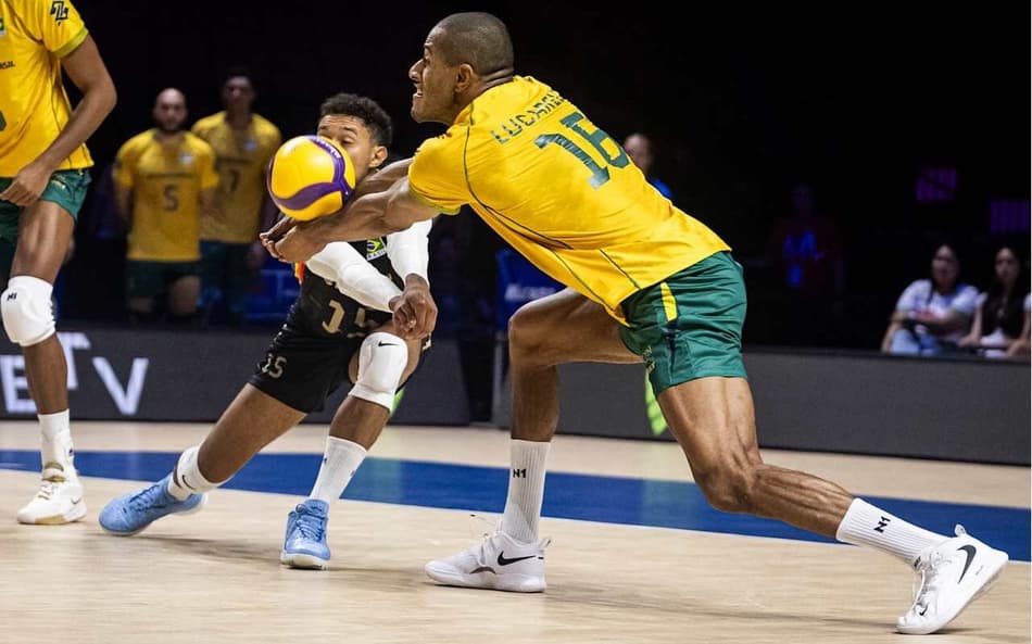Maique e Lucarelli na linha de passe em jogo do Brasil na VNL 2026