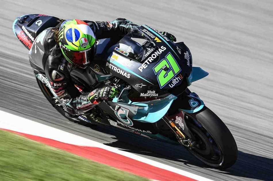 As imagens da sexta-feira de treinos livres da MotoGP em Barcelona