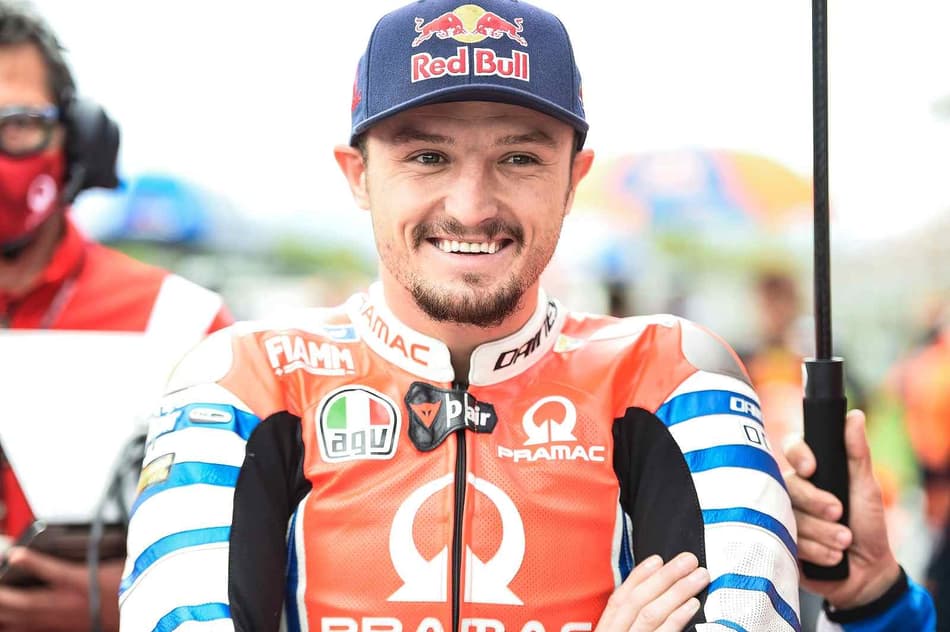 As principais imagens do primeiro dia de treinos da MotoGP na França
