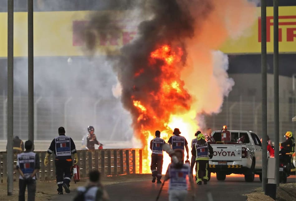 A explosão assustadora da Haas de Grosjean no GP do Bahrein