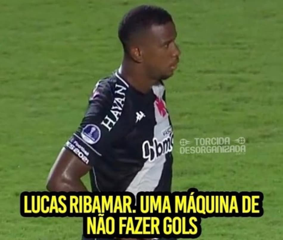 Vasco e Ribamar sofrem com memes após eliminação na Sul-Americana