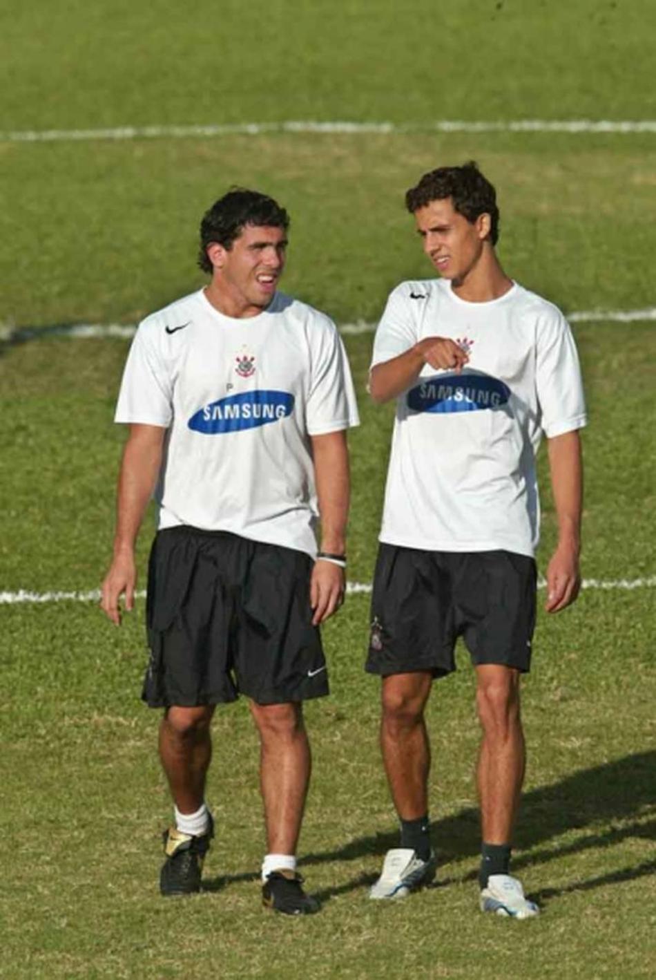 Tevez e Nilmar