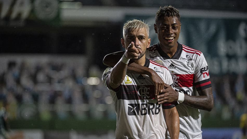 ATUAÇÕES: Diego entra bem no meio-campo, e Gabigol desencanta em vitória do Flamengo