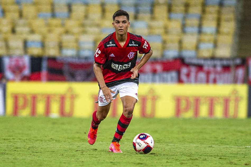Olho neles! Conheça os jovens que vão disputar o início do Carioca 2022 pelo Flamengo