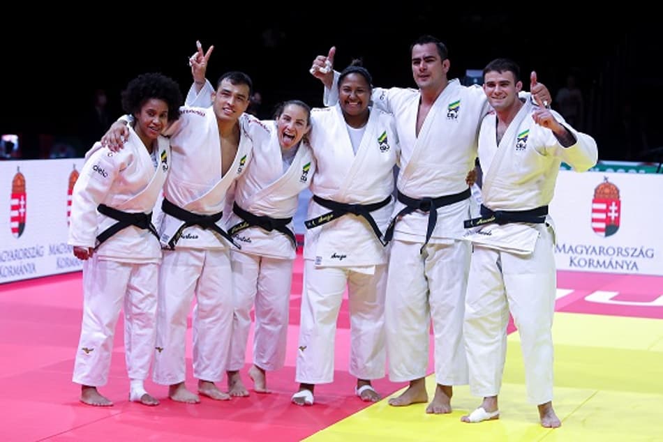 Judô equipes mistas