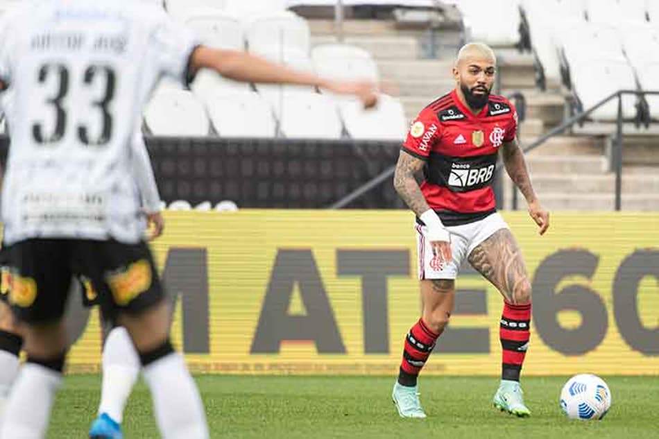ATUAÇÕES: Com jogo para esquecer, Corinthians não incomoda o Flamengo e sai derrotado na Neo Química Arena