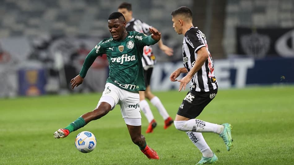 ATUAÇÕES: Expulsão de Patrick de Paula é determinante em derrota do Palmeiras