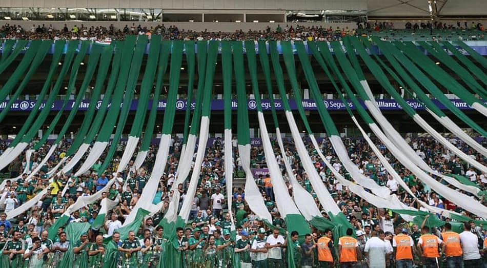 Palmeiras e Fluminense venderam mais de um milhão de ingressos como mandante em 2024; confira o ranking