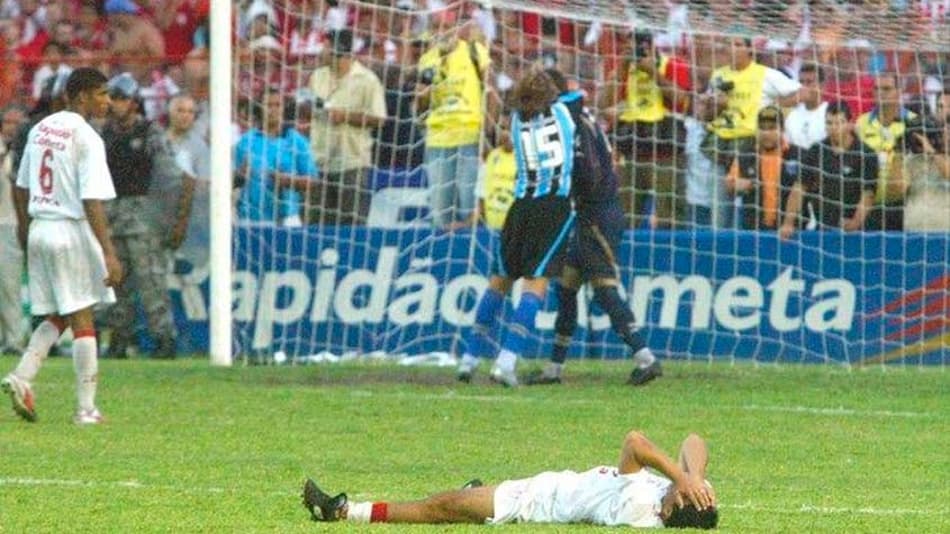 Saiba por onde andam os jogadores do Grêmio que estiveram na Batalha dos Aflitos