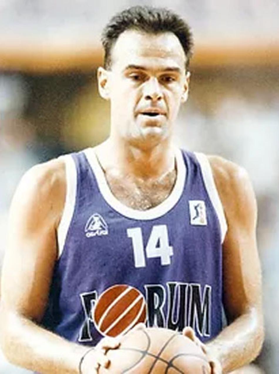 Um dos melhores jogadores de basquete na história, Oscar Schmidt