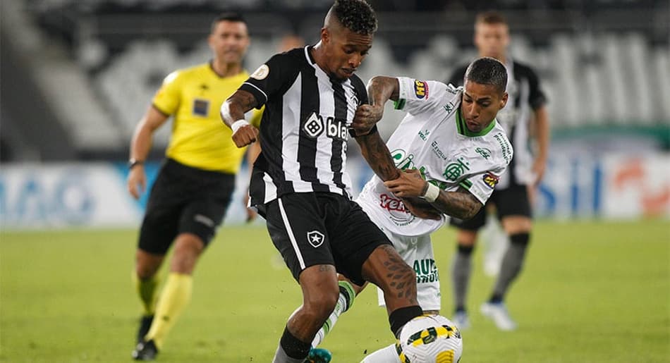 ATUAÇÕES: Defesa do Botafogo volta falhar em mais uma derrota para o América-MG pela Copa do Brasil