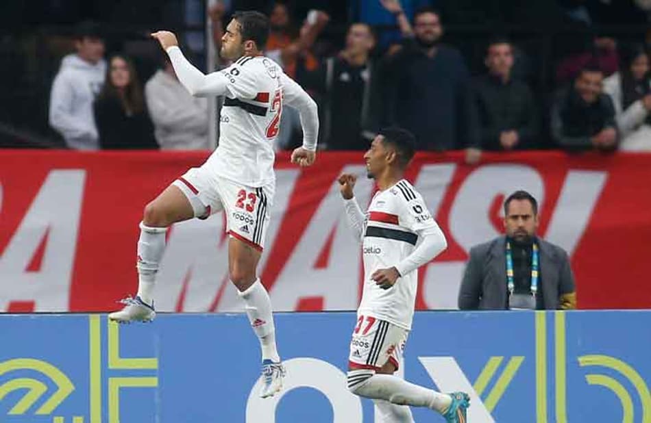 ATUAÇÕES: Éder desencanta e Felipe Alves salva empate do São Paulo