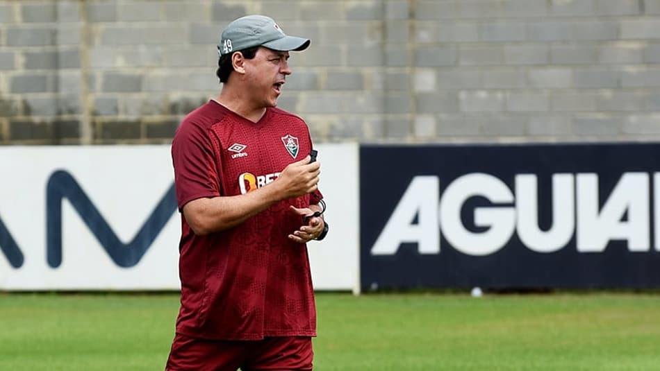 Com mistério no meio-campo, Fluminense segue preparação para encarar o Corinthians; veja imagens