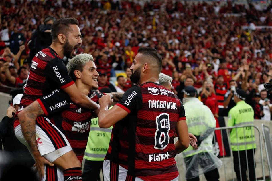 ATUAÇÕES: Arrascaeta e Everton Ribeiro comandam classificação do Flamengo à final da Copa do Brasil