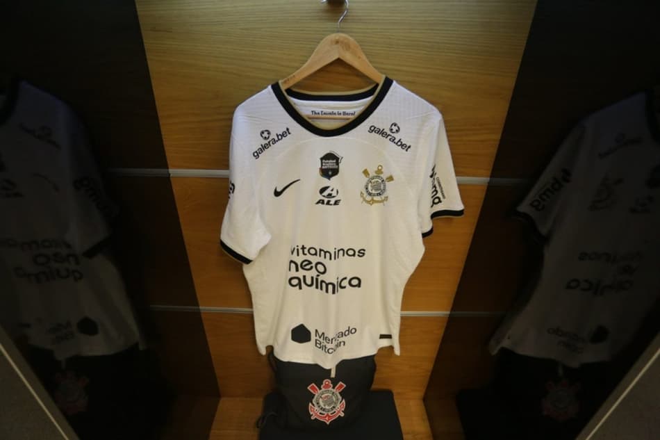 Manto do Corinthians: veja os modelos finalistas para quarta camisa do Timão em 2023