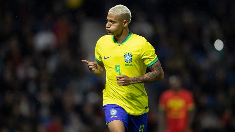 ATUAÇÕES: Richarlison brilha em vitória contundente da Seleção Brasileira