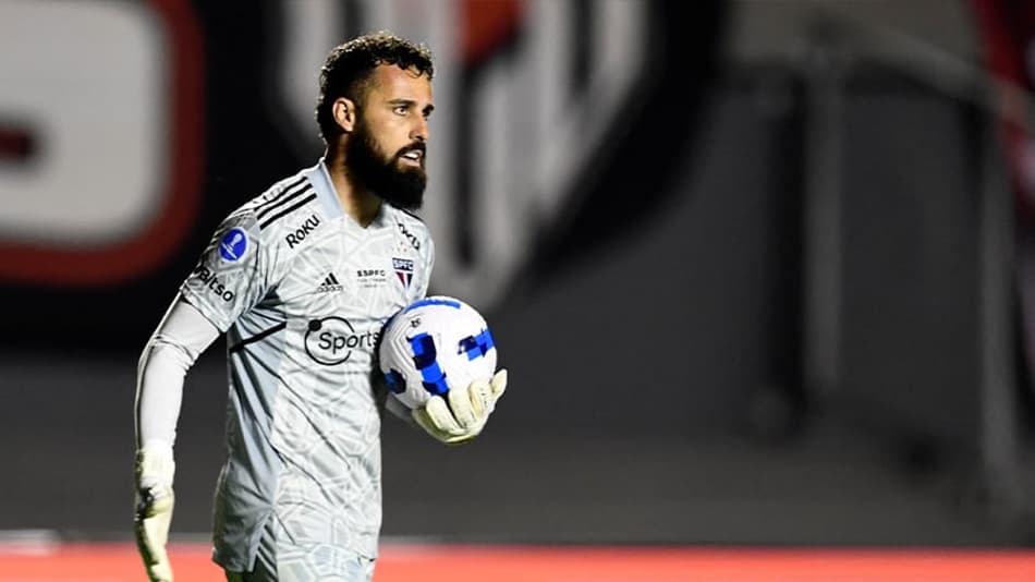 ATUAÇÕES: Igor Gomes e defesa do São Paulo vão mal e complicam a equipe na Sul-Americana