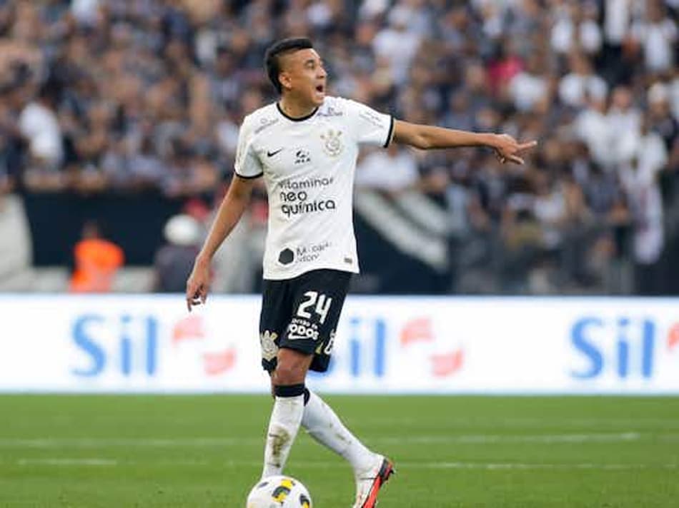 ATUAÇÕES: Cantillo entra mal e é o pior do Corinthians no empate contra o Internacional