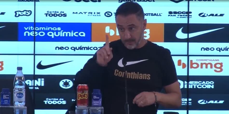 Vítor Pereira se irrita com pergunta: lembre os atritos que já rolaram entre técnicos e jornalistas