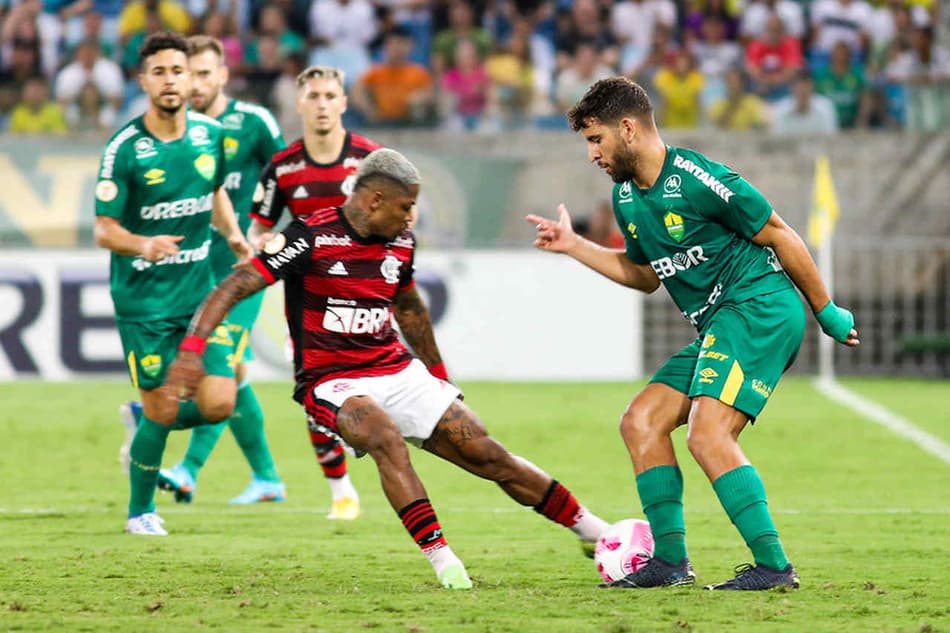 ATUAÇÕES: Matheus França, Marinho e Cebolinha são os melhores em vitória do Flamengo; Diego Ribas vai mal