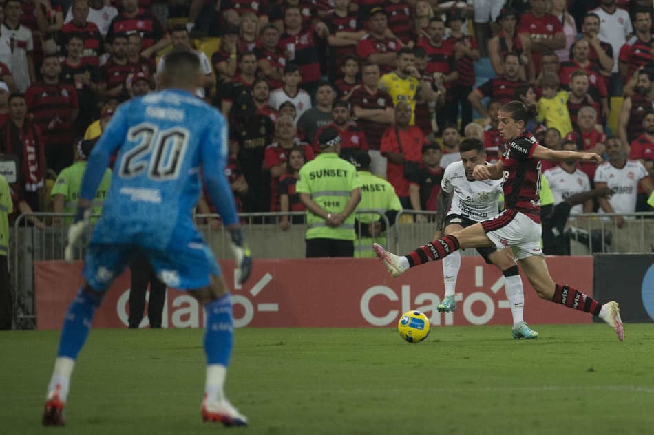 ATUAÇÕES: Fagner e Vital perdem pênaltis e são os vilões do Corinthians no vice da Copa do Brasil