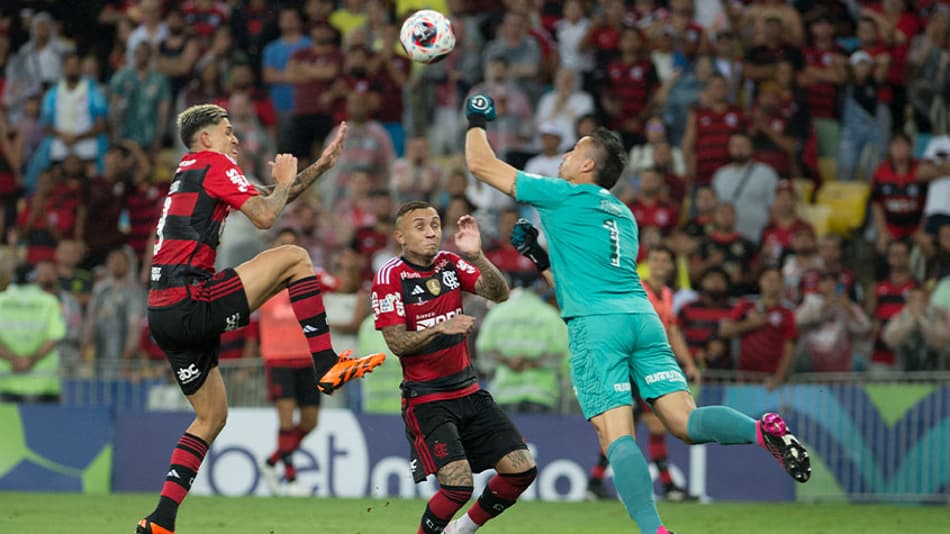 ATUAÇÕES: Vítor Pereira vai mal, mas postura dos jogadores é reflexo do Flamengo em novo vice