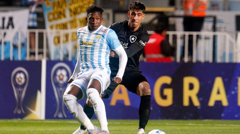 ATUAÇÕES: Tchê Tchê, Gabriel Pires e Di Plácido vão mal em empate do Botafogo na Sul-Americana
