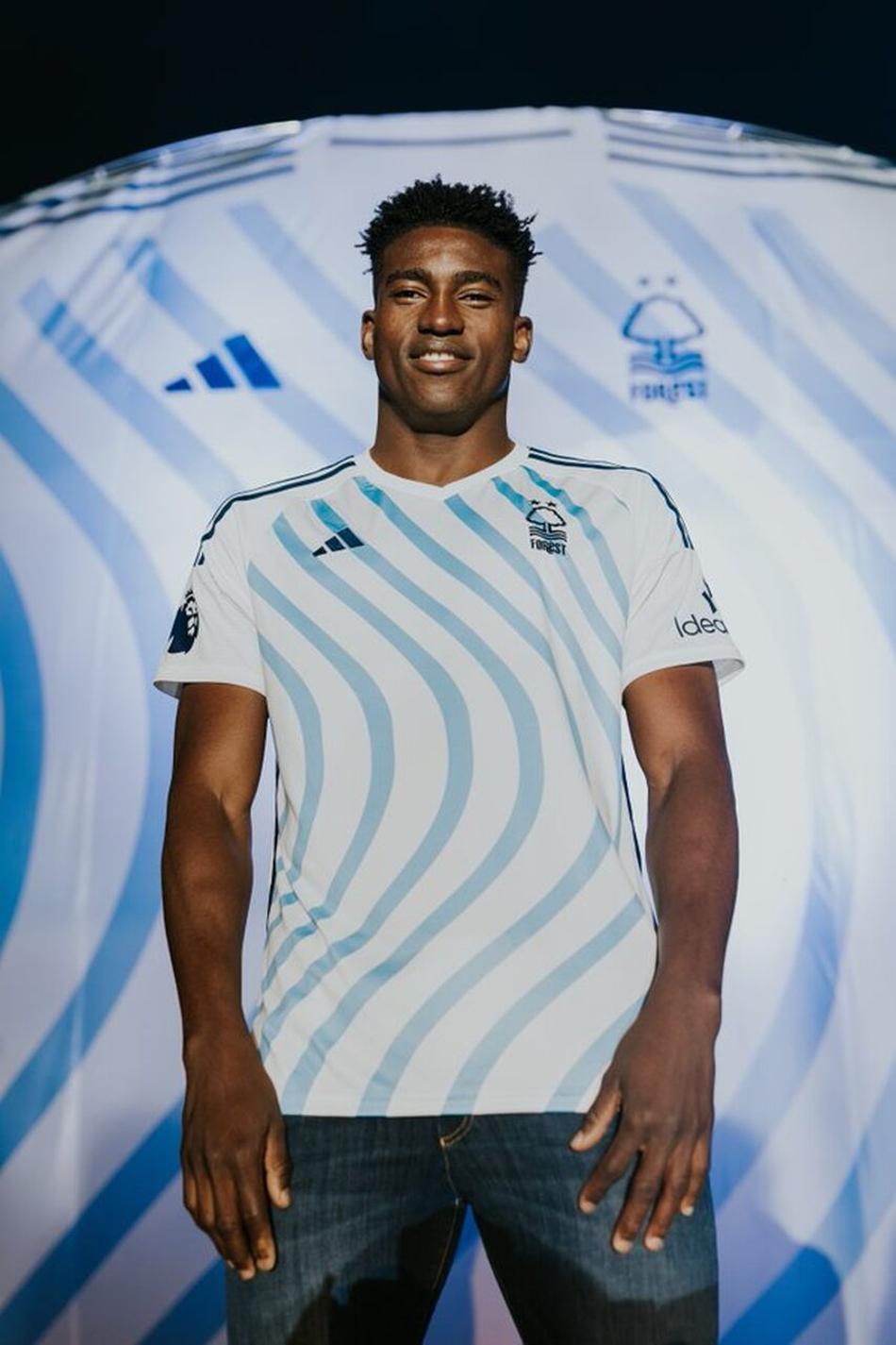 Lance!