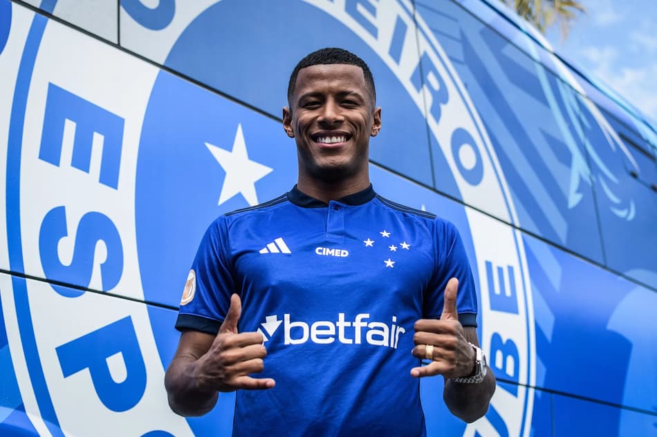 Arthur Gomes - Cruzeiro