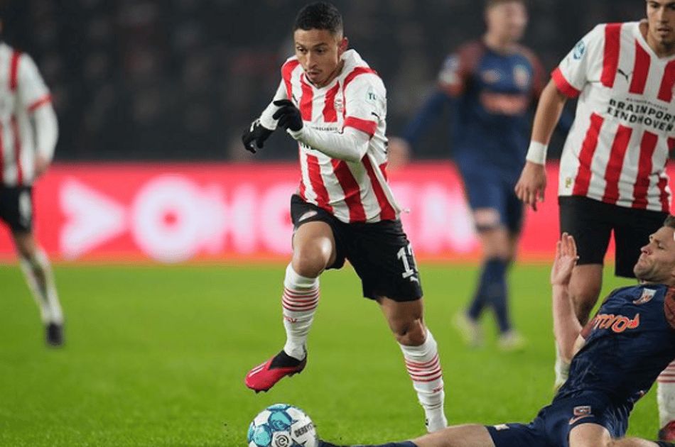 mauro junior psv