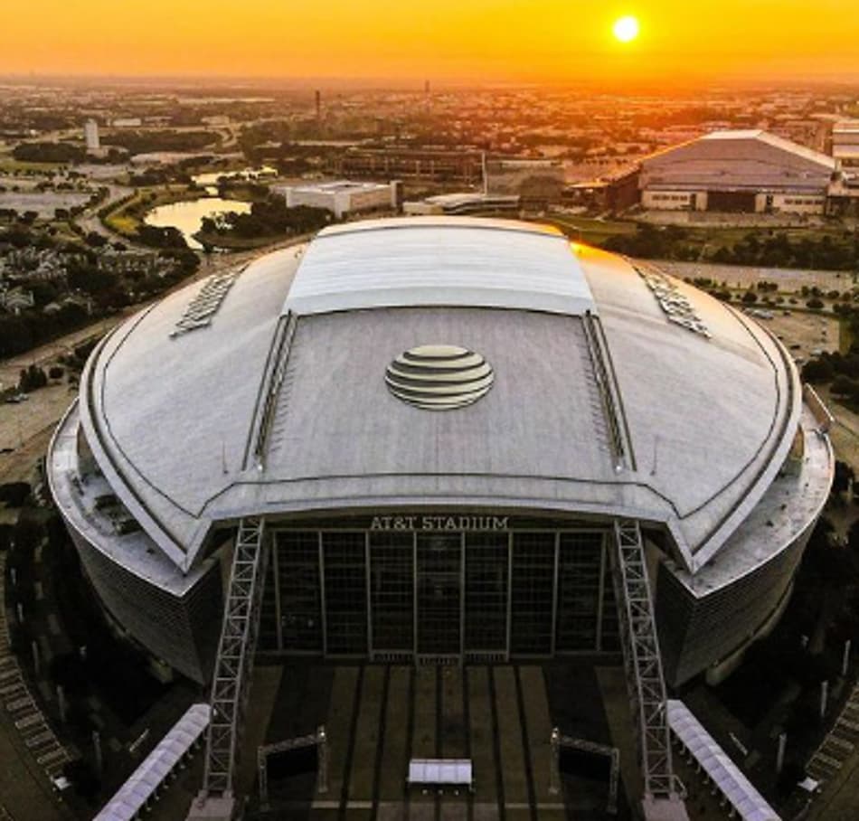 AT&T Stadium: Arlington, Texas