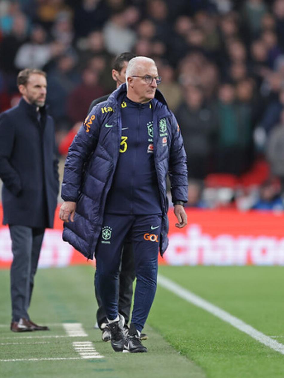 cropped-Selecao-brasileira-de-Dorival-Jr.-tem-todos-os-motivos-para-comemorar.jpg