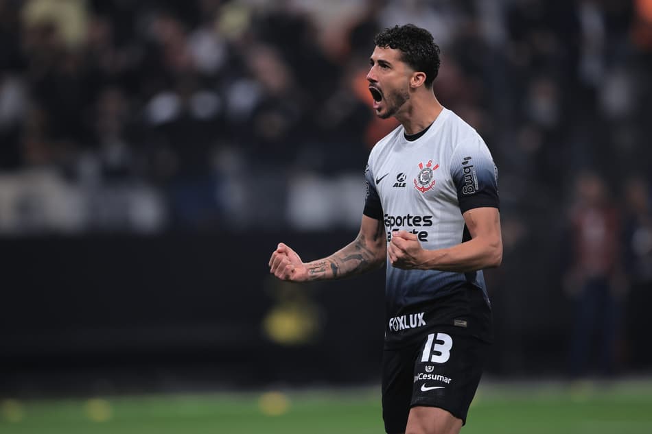 Corinthians Gustavo Henrique