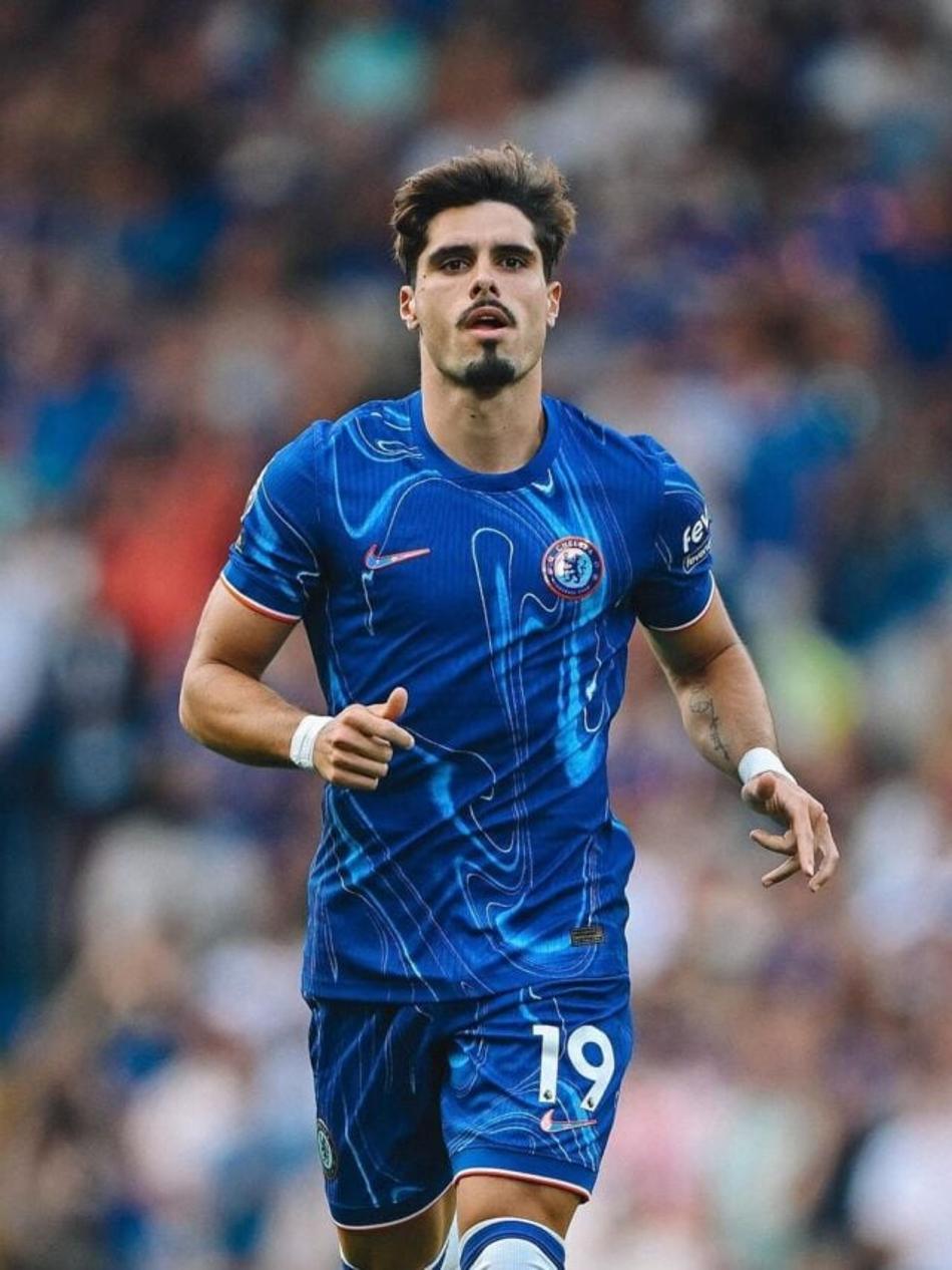 O atacante Pedro Neto foi a contratação mais cara. O atleta custou 60 milhões de euros, junto ao Wolverhampton. Foto: Reprodução