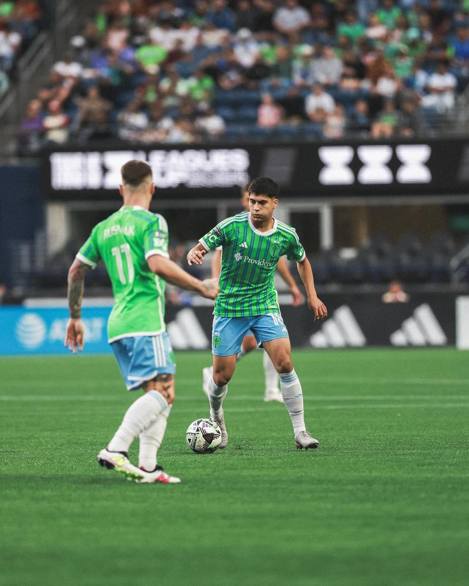 Obed Vargas Seattle Sounders