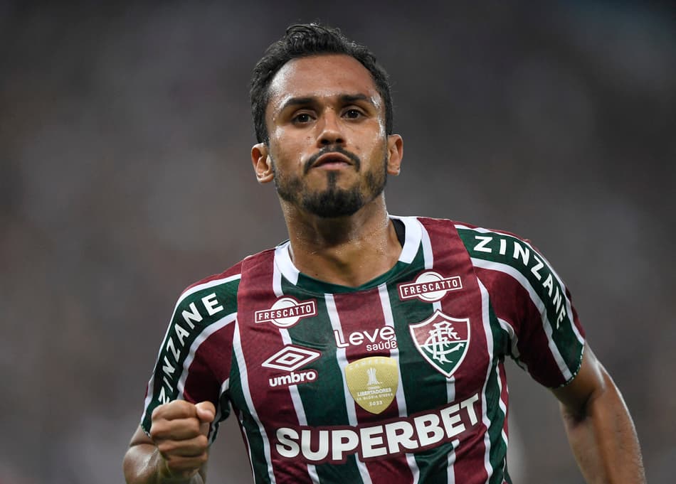 Lima comemora o gol do Fluminense sobre o Atlético-MG
