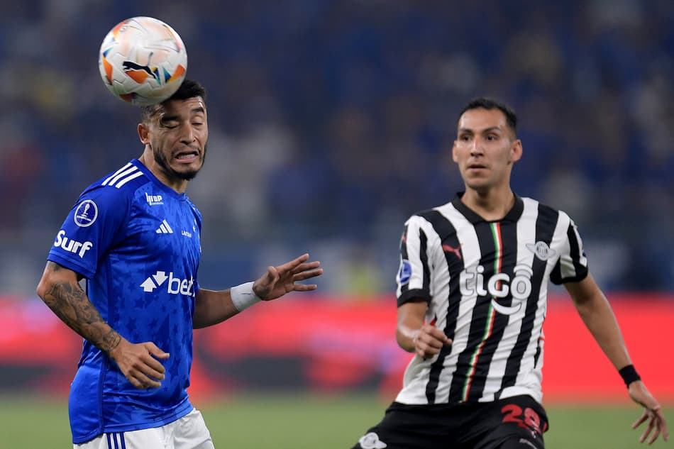 William e Marcelo Fernandez em Cruzeiro x Libertad