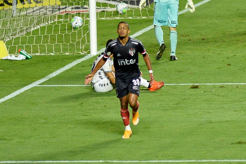 BRASILEIRO A 2020, SÃO PAULO X BOTAFOGO - Brenner jogador do São Paulo comemora seu gol durante partida contra o Botafogo no estádio Morumbi pelo campeonato Brasileiro A 2020.