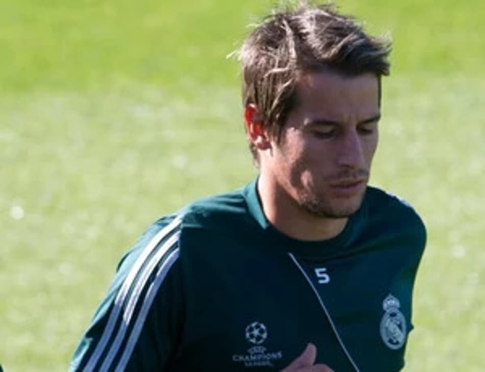 Fábio Coentrão foi contratado pelo Real Madrid a pedido de José Mourinho