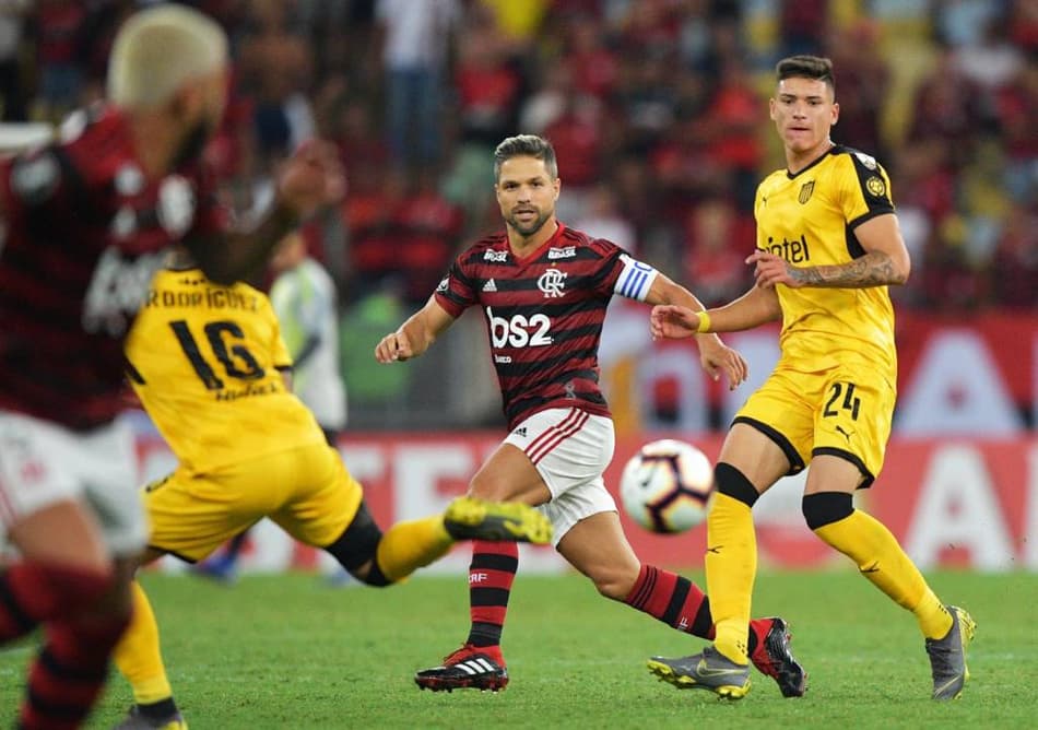 Flamengo x Peñarol: relembre todos os confrontos entre as equipes