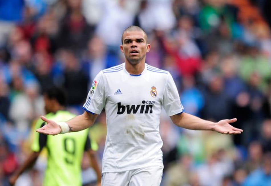 Pepe em ação pelo Real Madrid
