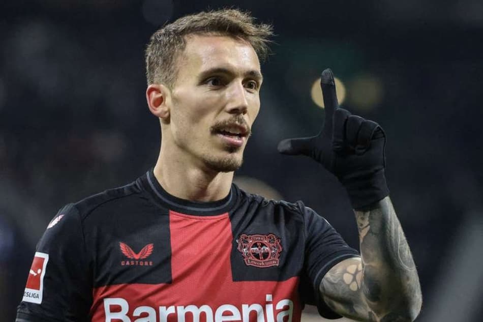 Grimaldo, do Bayer Leverkusen