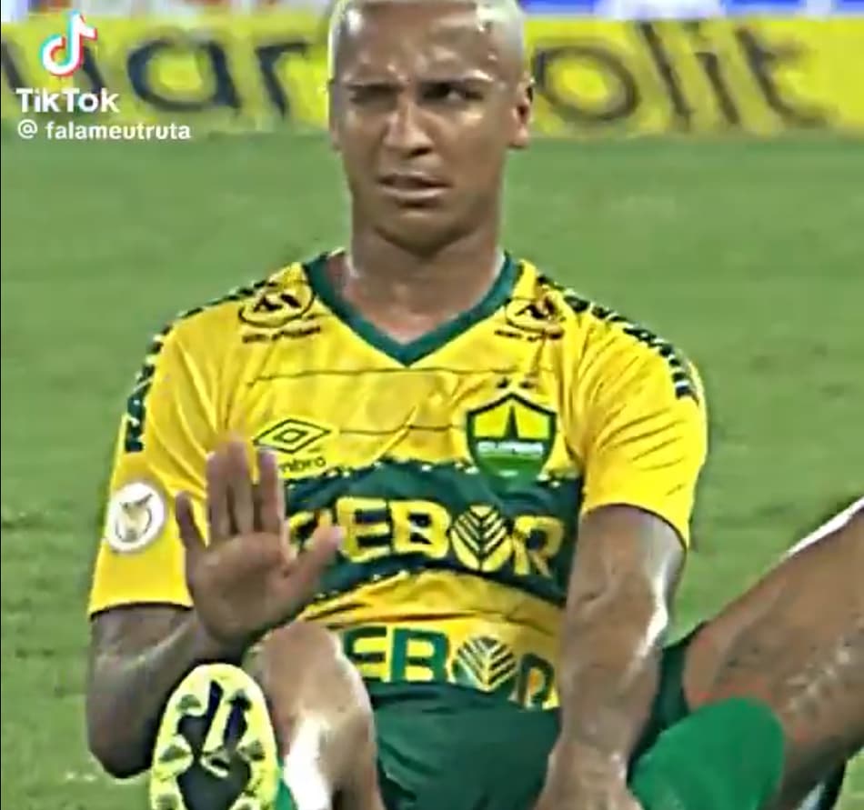 Herói do Atlético-MG na Libertadores, Deyverson brilha nas redes sociais; relembre melhores momentos