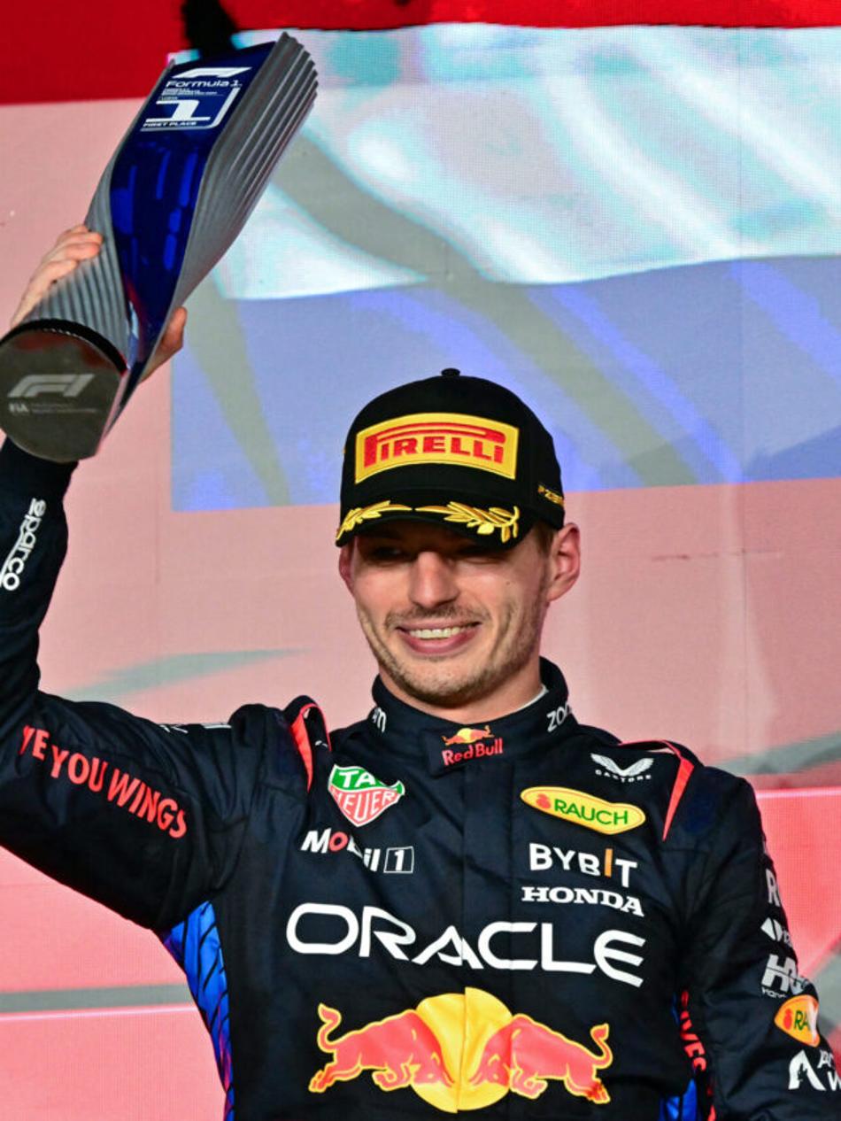 AUTO-PRIX-F1-QAT-PODIUM