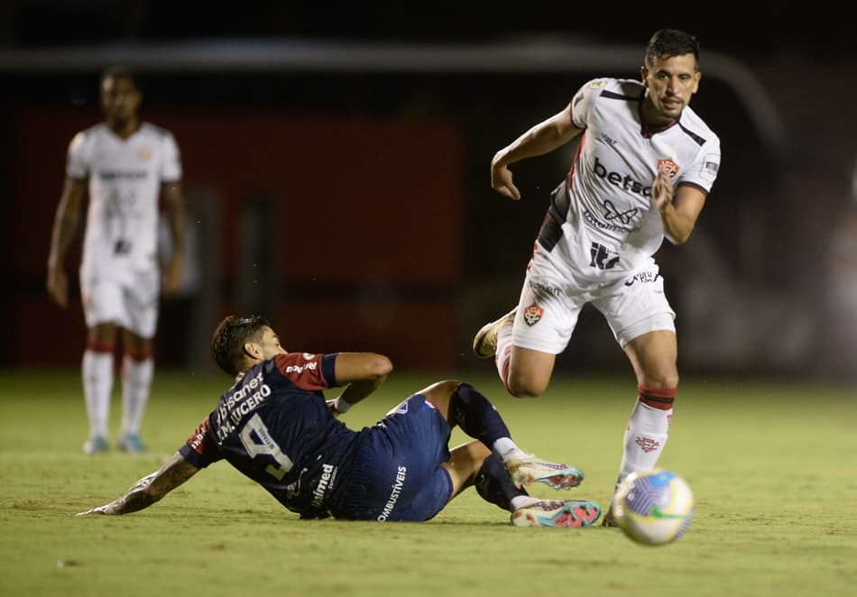 BRASILEIRO A 2024, VITORIA X FORTALEZA