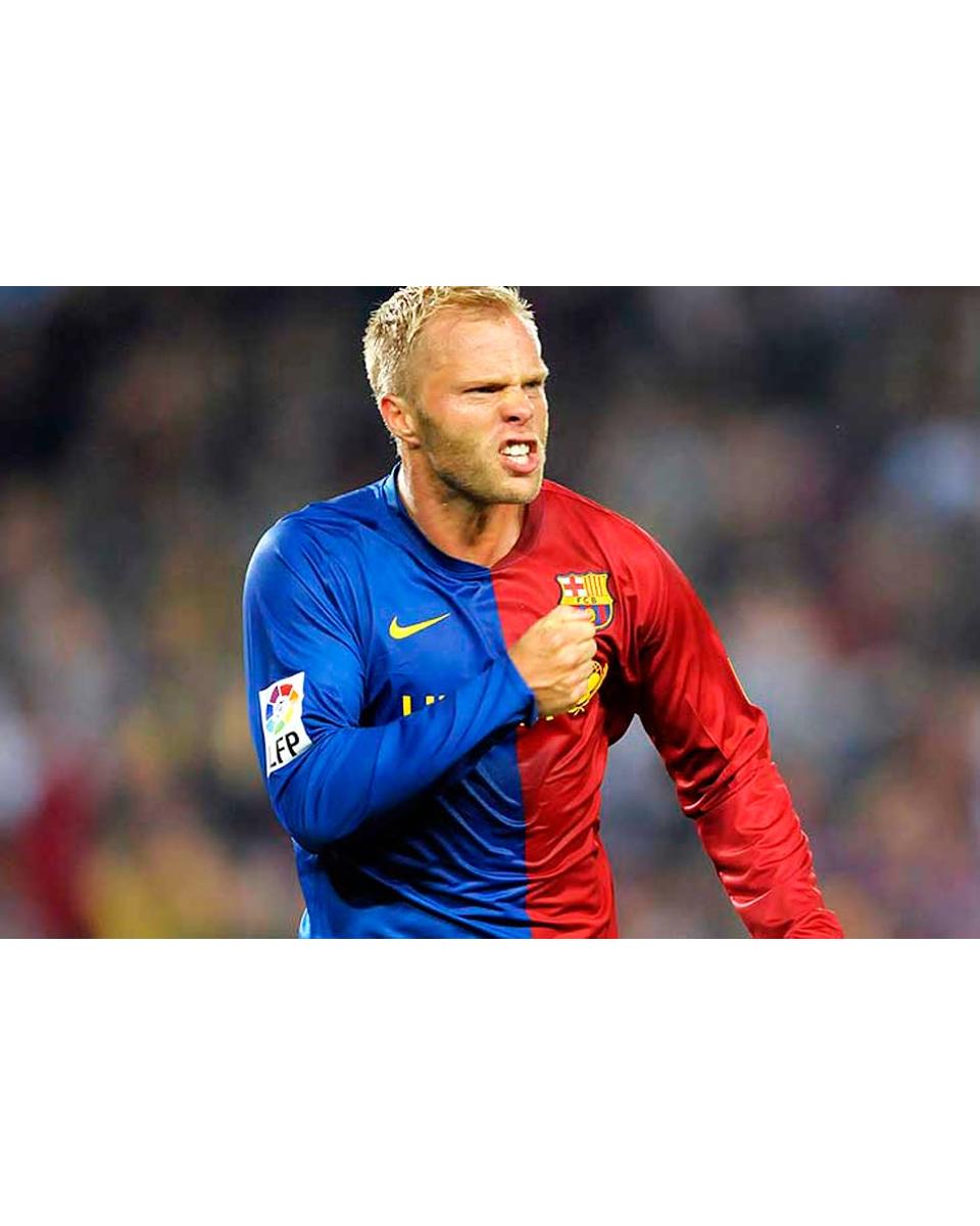 Islândia convocada para a Euro. Aos 37 anos, ex-Barça é a grande