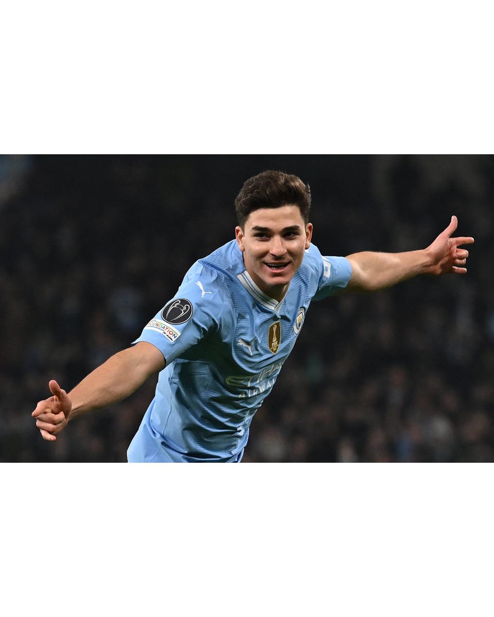 Álvarez, do Manchester City, se defende após alfinetada de