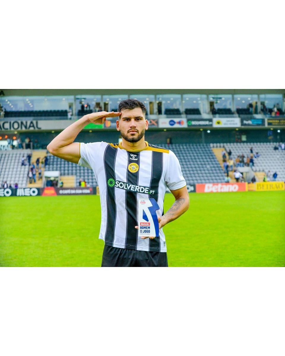 Ze-Vitor-Nacional-aspect-ratio
