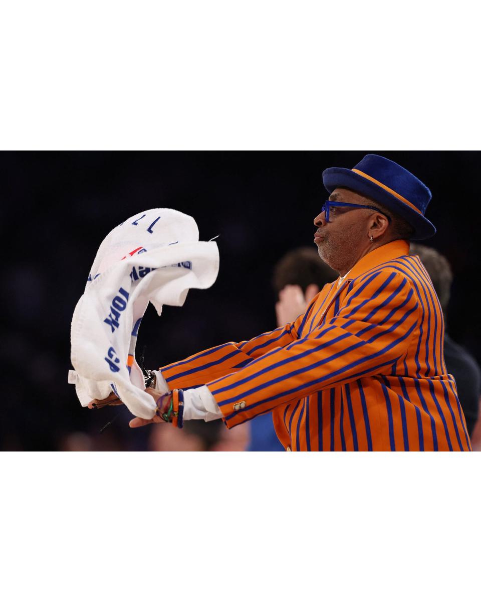 Spike-Lee-New-York-Knicks-01-
